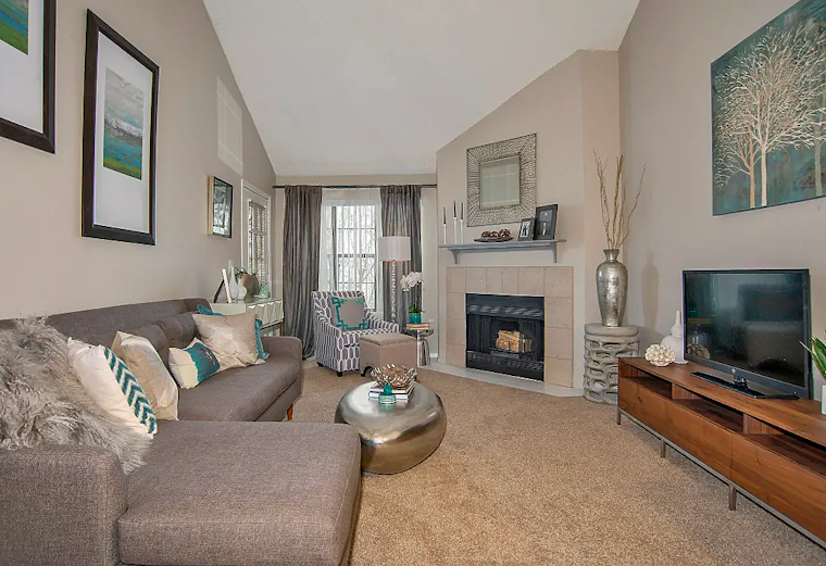 Apartments for rent in Aurora: What will $1,100 get you?