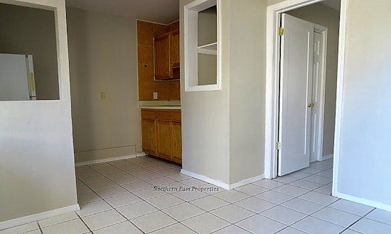 Renting in El Paso: What's the cheapest apartment available right now?