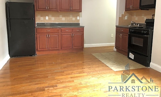 The cheapest apartments for rent in the Heights, Jersey City
