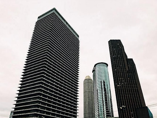 Top Houston news: Search on for missing teen; cops shot while responding to call; more