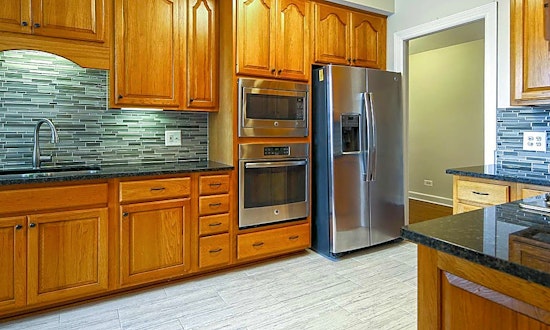The cheapest apartments for rent in Lake View East, Chicago