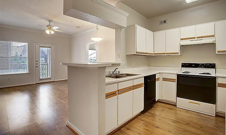 The cheapest apartments for rent in Houston's Astrodome Area