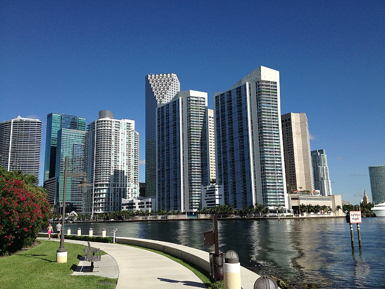 Top Miami news: Firm tied to collapsed bridge wasn't qualified; cyclist hit, killed by truck; more