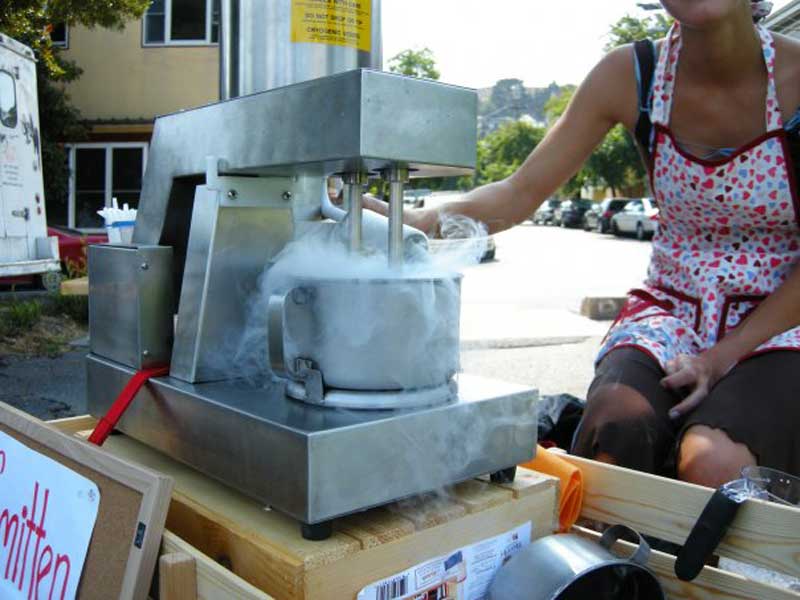 Liquid nitrogen best sale ice cream machine