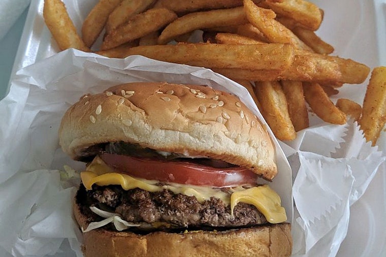 Nashville's 4 top spots for inexpensive burgers