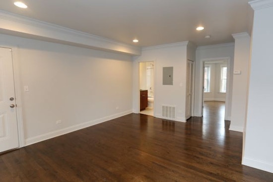 What Does $1,300 Rent You In Rogers Park, Today?