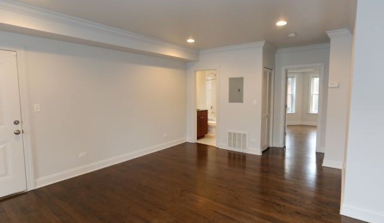 What Does $1,300 Rent You In Rogers Park, Today?