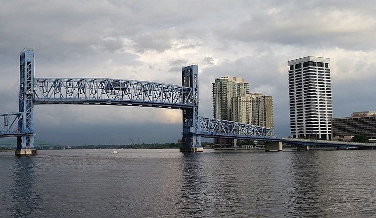 Top Jacksonville Police seek wallet robbery suspects; motorcyclist dies in crash; more