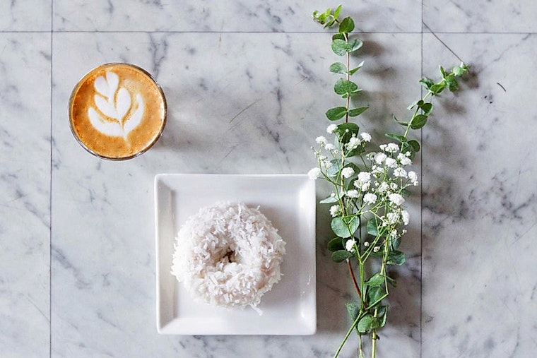 Aurora's 5 favorite spots for low-priced coffee