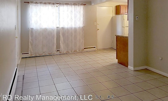 Budget apartments for rent in North Aurora, Aurora