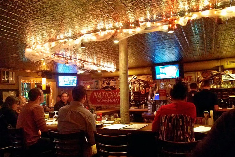 Batter up: Watch the World Series at one of Baltimore's top sports bars