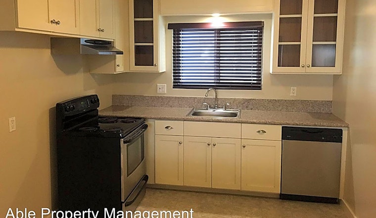 Apartments for rent in Bakersfield: What will $900 get you?