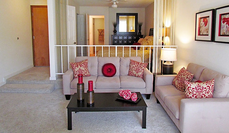 What apartments will $2,000 rent you in the Palms right now?