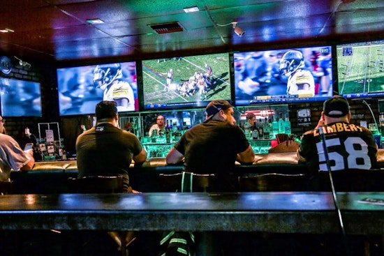 Batter up: Watch the World Series at one of Long Beach's top sports bars