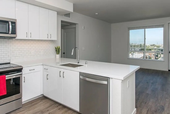 Apartments for rent in Oakland: What will $4,300 get you?