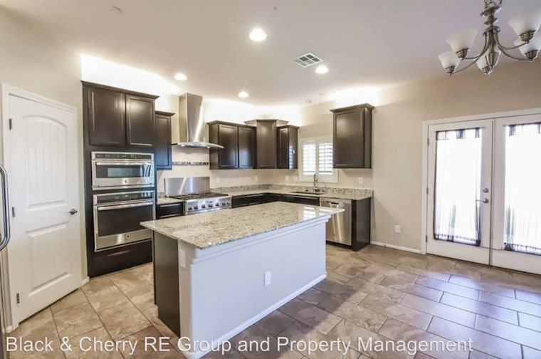 Apartments for rent in Henderson: What will $2,300 get you?