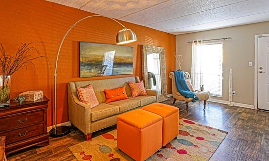 Renting in Saint Petersburg: What's the cheapest apartment available right now?