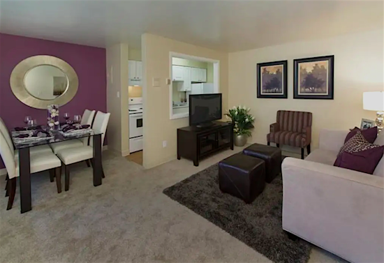 Renting in Aurora: What's the cheapest apartment available right now?