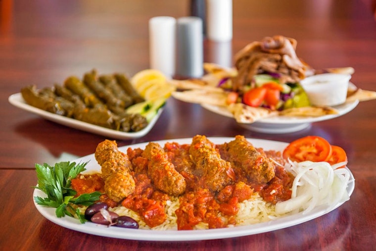 The 5 best Greek spots in Phoenix