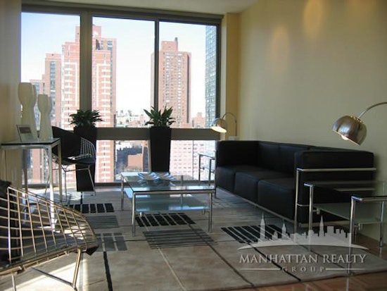 Renting In Yorkville: What Will $3,000 Get You?