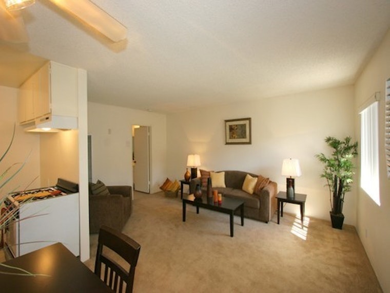 What Does $1,500 Rent You In Van Nuys, Today?