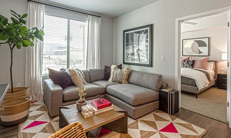 Apartments for rent in Phoenix: What will $1,900 get you?