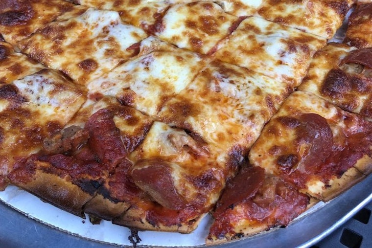 Saint Paul's 3 favorite spots to score pizza, without breaking the bank