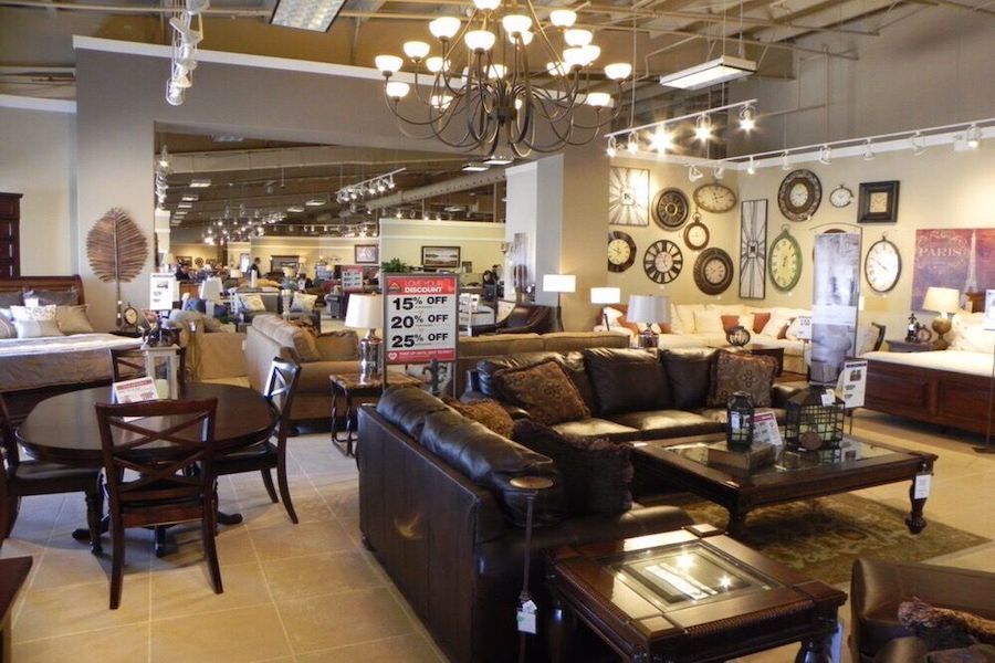 homes furniture store