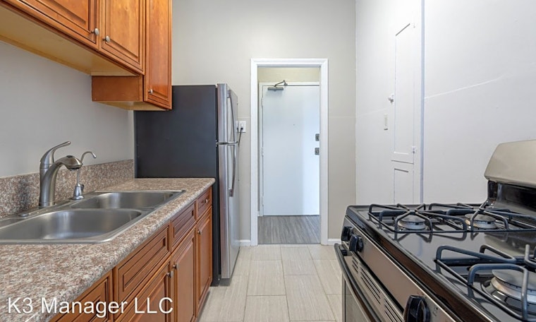 Budget apartments for rent in Melrose, Los Angeles