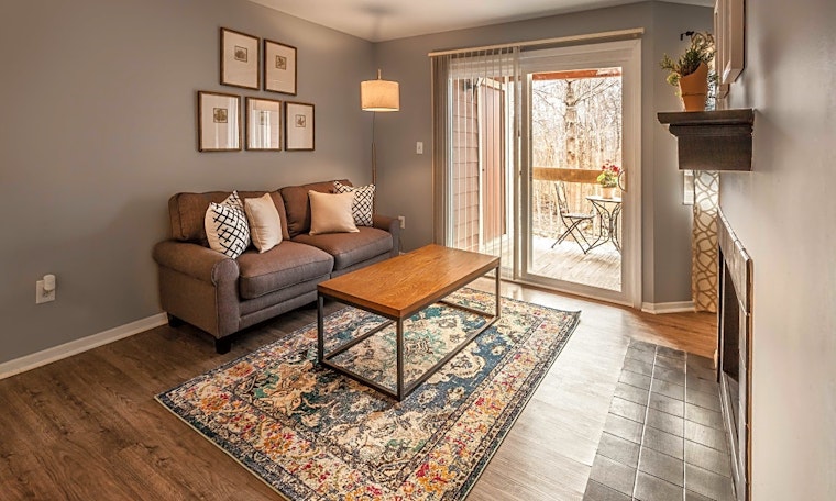 What apartments will $1,000 rent you in Augusta-New Augusta today?