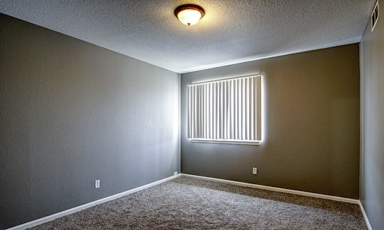 The cheapest apartments for rent in Central Colorado Springs, Colorado Springs