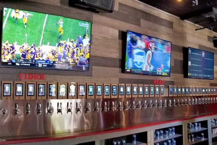 Self-serve Whistle & Keg debuts Downtown