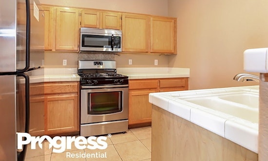 Apartments for rent in Las Vegas: What will $1,800 get you?