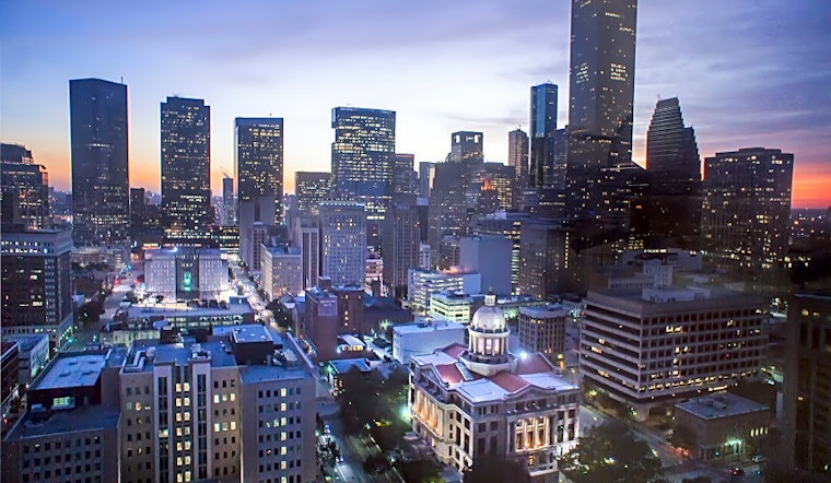 Top Houston news: Poll has Turner in lead; video released of car of interest in murder case; more