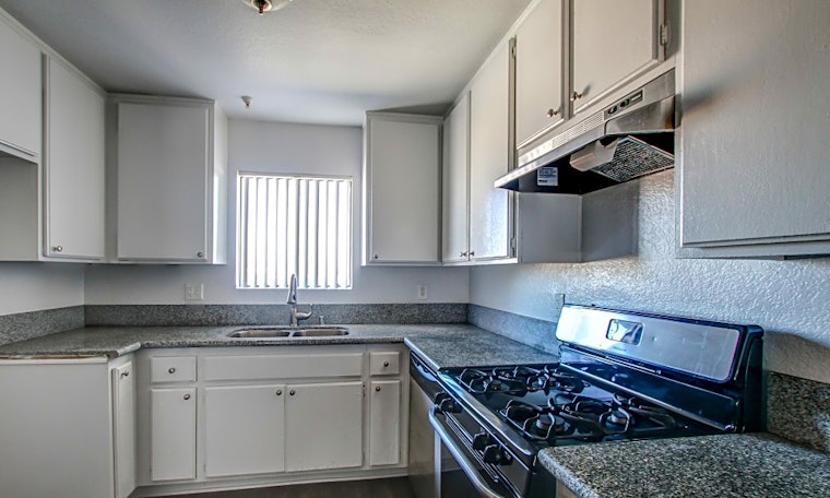 Apartments for rent in Long Beach: What will $2,000 get you?