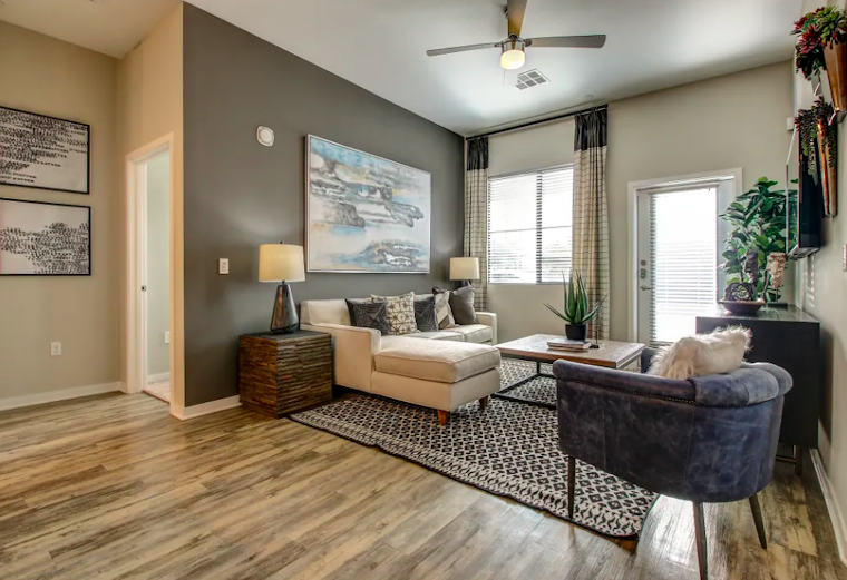 Apartments for rent in Phoenix: What will $1,700 get you?