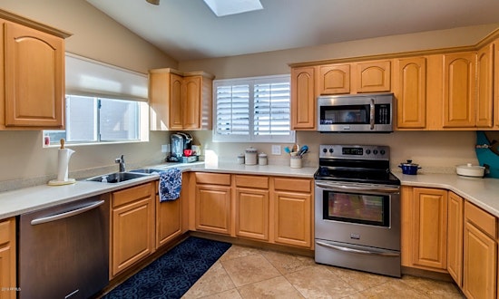 Apartments for rent in Phoenix: What will $2,300 get you?