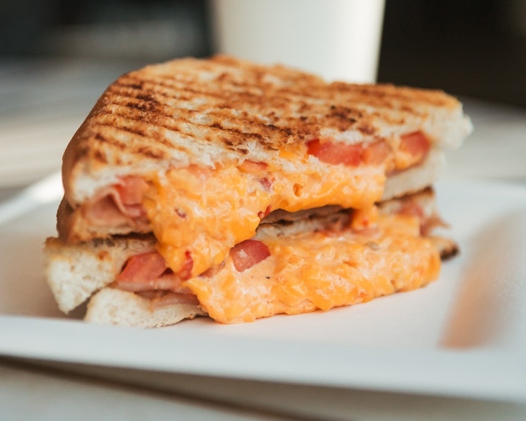 Attention, deal-hunters: Here are the top restaurant deals in Charlotte