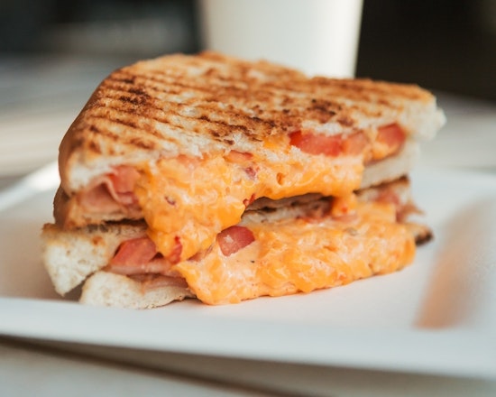 Attention, deal-hunters: Here are the top restaurant deals in Charlotte