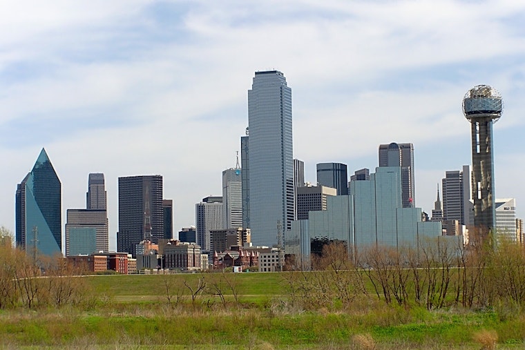 Top Dallas news: Hockey player's home destroyed in tornado; storms force school closures; more