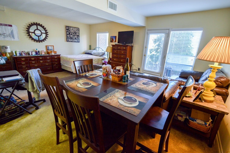 4 Cheap Apartments Available In Upper Roxborough (Pro Tip: 2 Are Cat-Friendly)