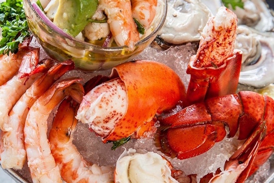 Jonesing for seafood? Delve into Arlington's top 4 spots