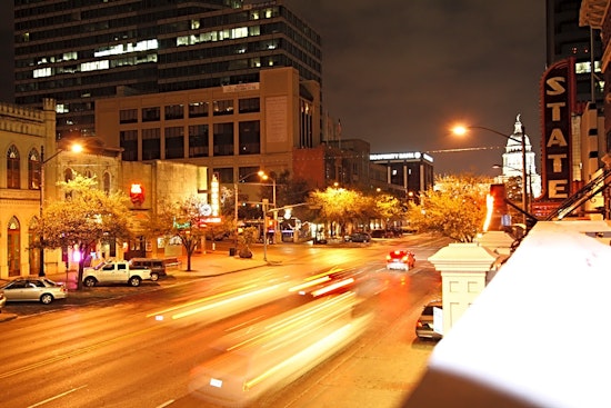 Top Austin news: City addresses homelessness; student allegedly robbed, 3 suspects sought; more
