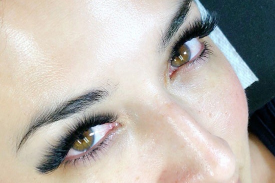 The 4 best eyelash service spots in Chula Vista