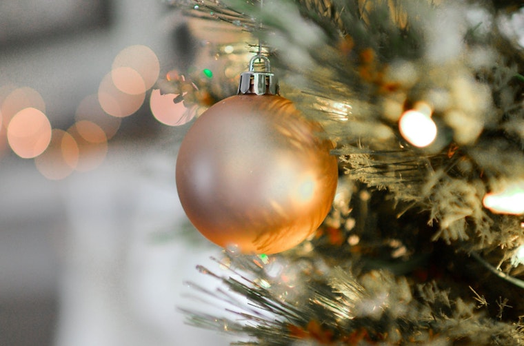 Top Jacksonville news: Tree lighting moves to Hemming Park; verdict tossed in tobacco case; more