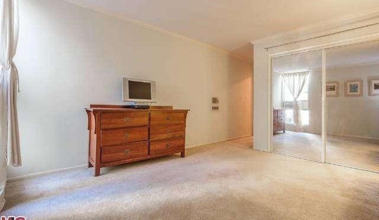 What does $2,300 get you in the LA metro area?