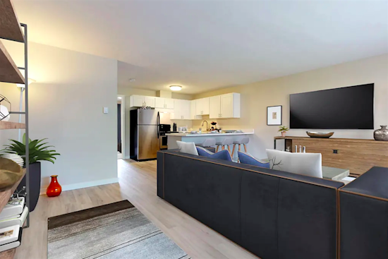 What apartments will $1,600 rent you in Lake City, right now?