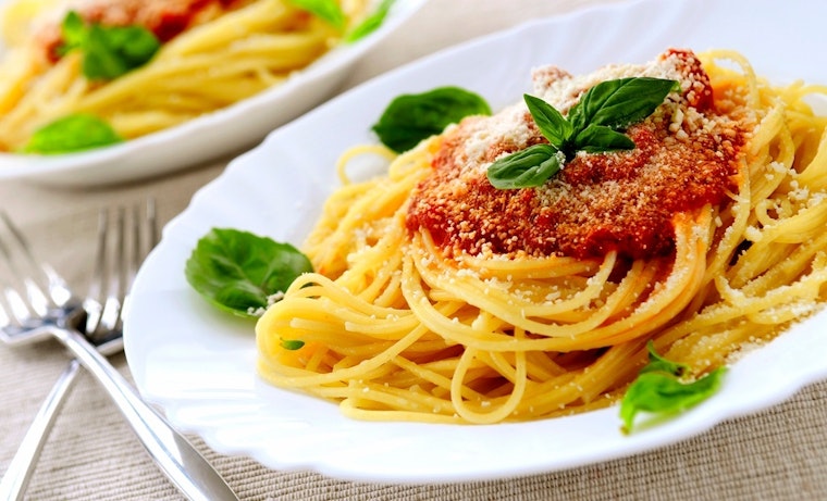 Here are the 5 best restaurant deals in Aurora