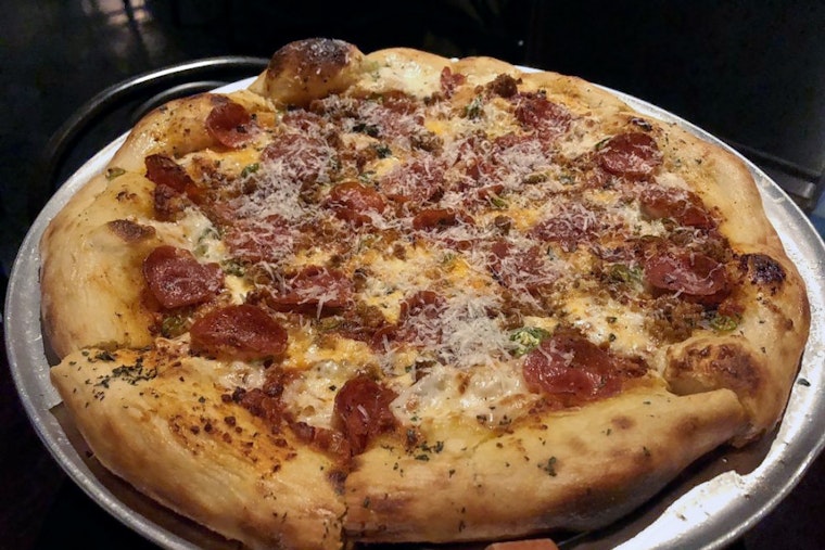 Snack Bar brings pizza and more to North Loop