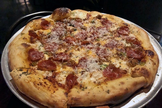 Snack Bar brings pizza and more to North Loop